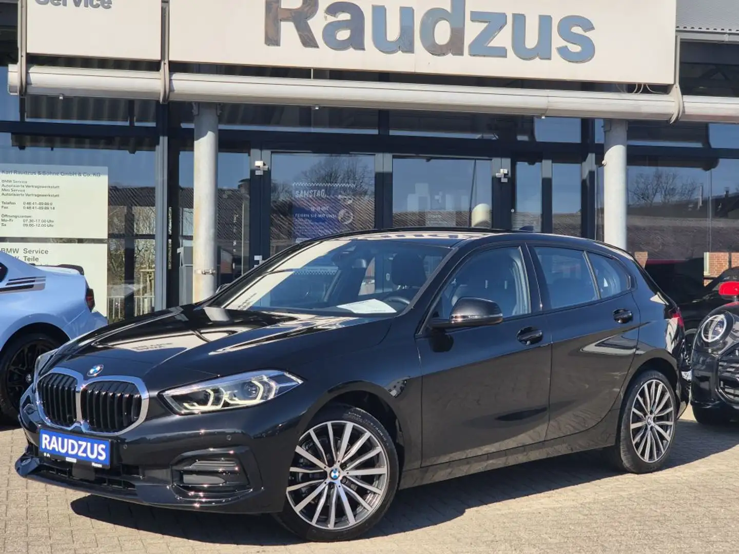 BMW 118 118i Aut. Sport Line Schwarz - 1