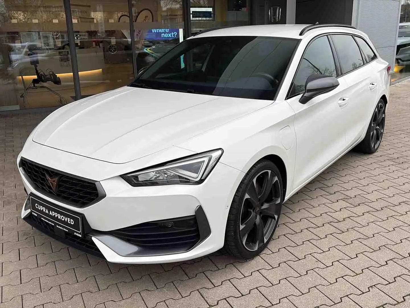 CUPRA Leon SP VZ 1.4 e-HYBRID DSG NAVI KAMERA TOTW. Weiß - 2