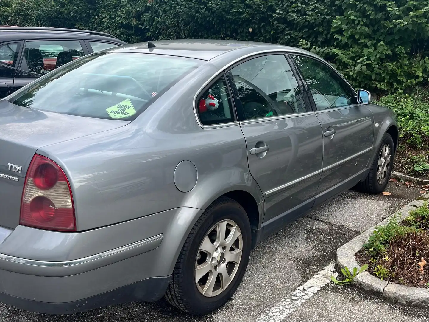 Volkswagen Passat Passat Business Comfortl.1,9 TDI 4motion Grau - 1