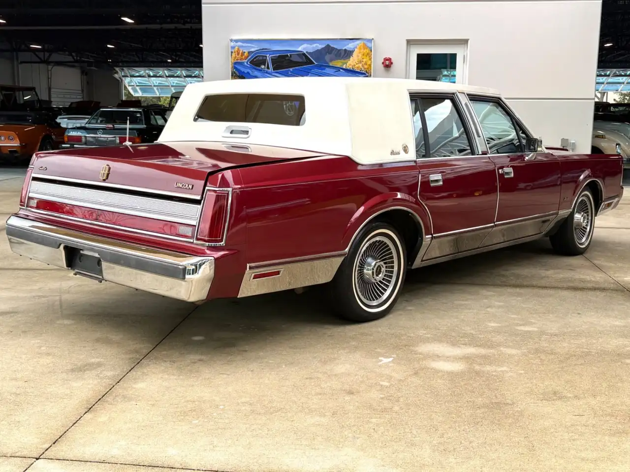Lincoln Town Car Signature Series, foto 6
