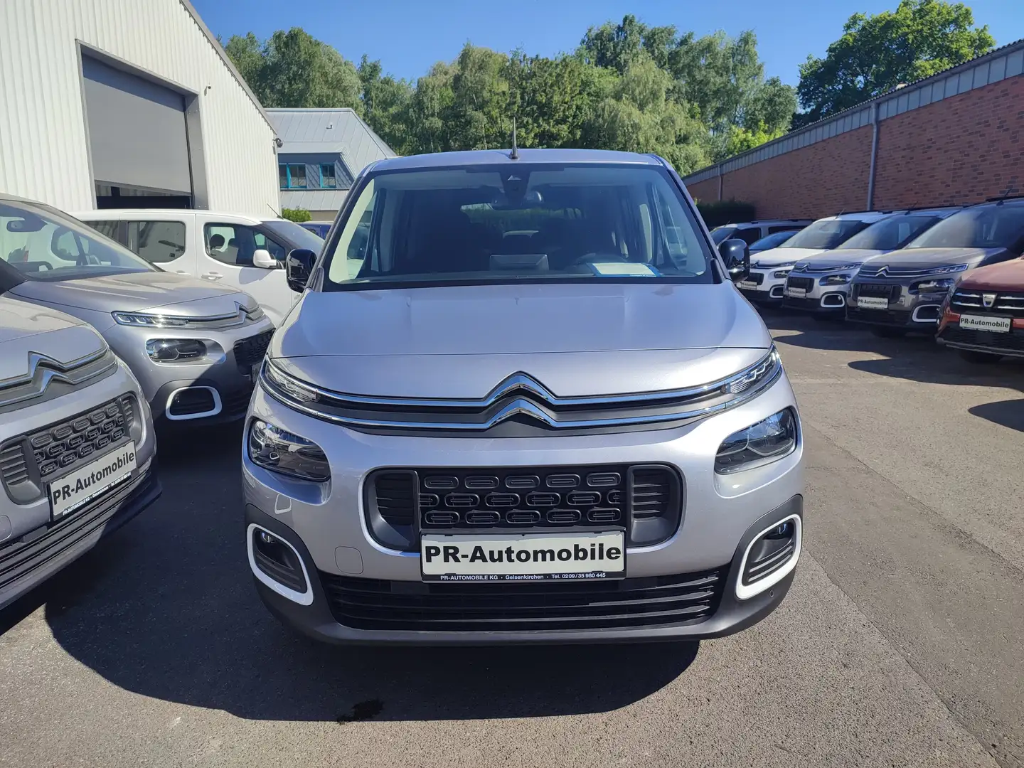 Citroen Berlingo XL 7-Sitzer BlueHDi Klimaaut/Kamera/Alu Grau - 2