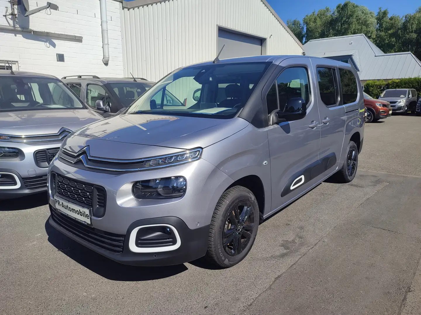 Citroen Berlingo XL 7-Sitzer BlueHDi Klimaaut/Kamera/Alu Grau - 1