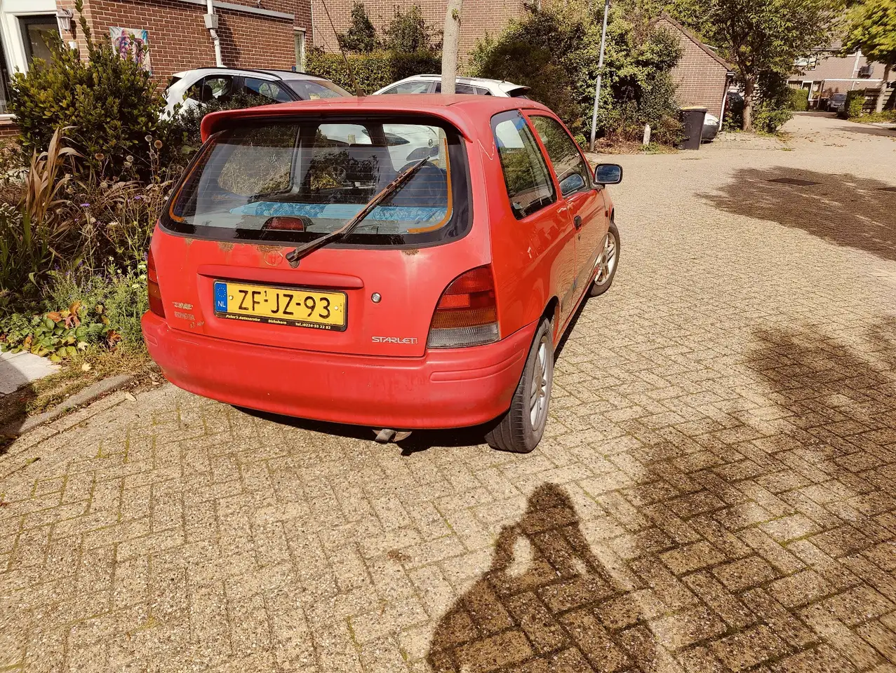 Toyota Starlet 1.3-16V, foto 2