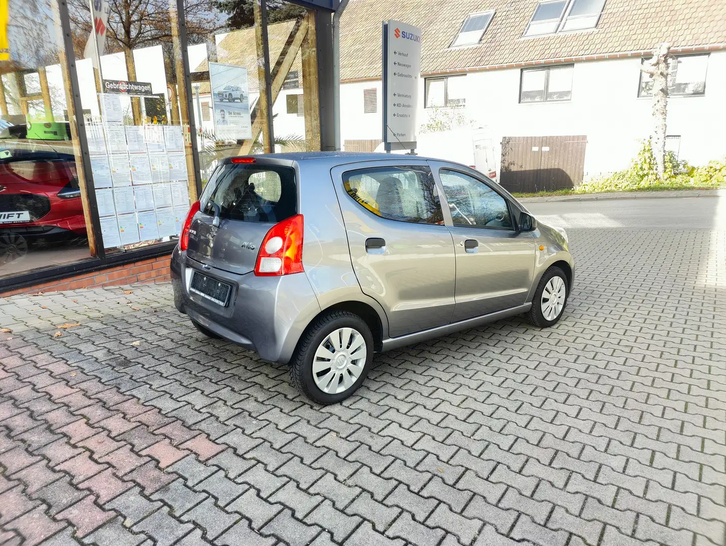 Suzuki Alto Alto 1.0 Club 1. Hand Gris - 2
