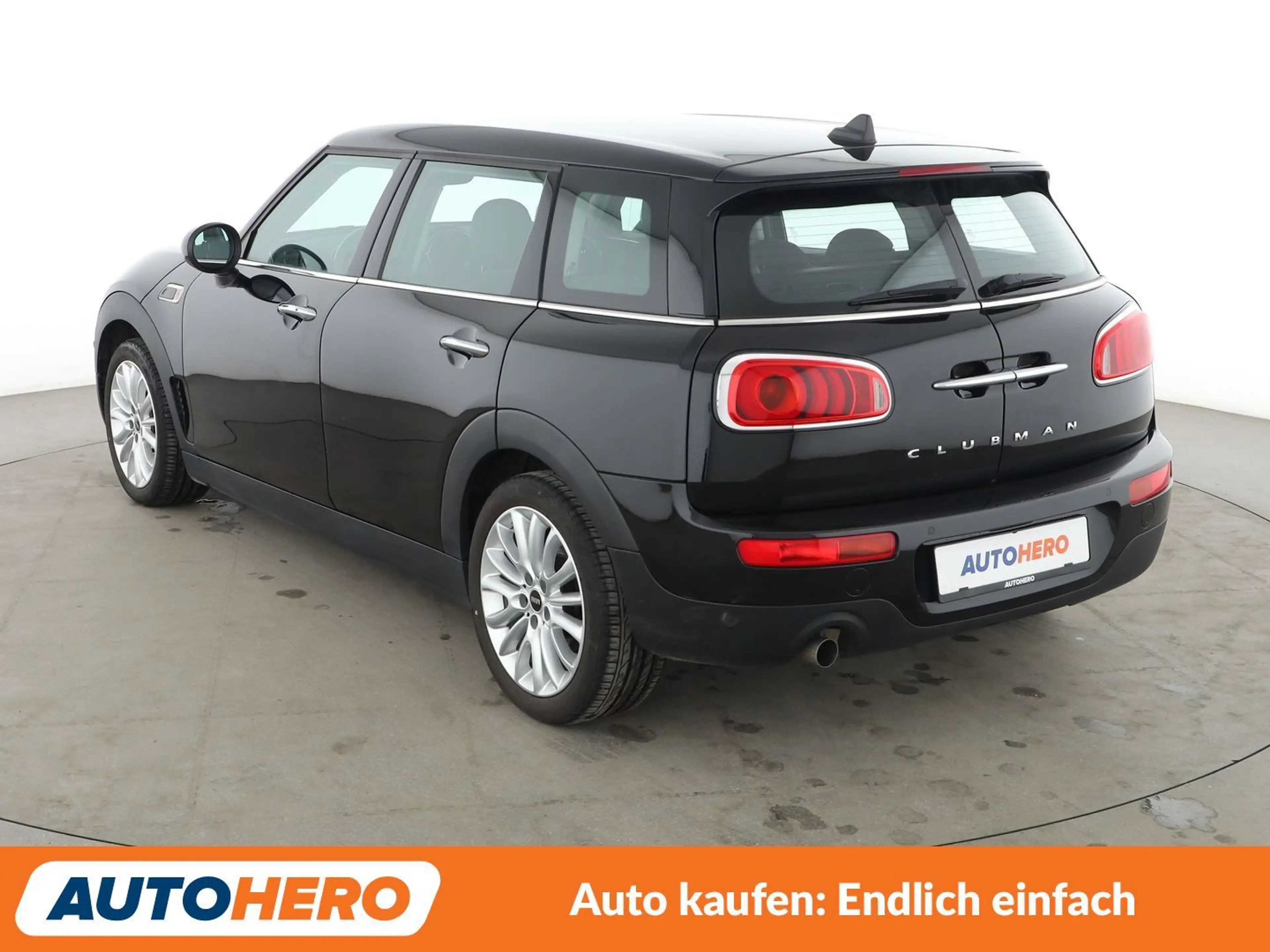 MINI One Clubman One*NAVI*TEMPO*PDC*SHZ*LIM*ALU*SOUND* — photo 4