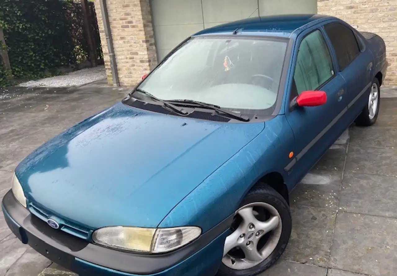Ford Mondeo 1.8i GLX, foto 5