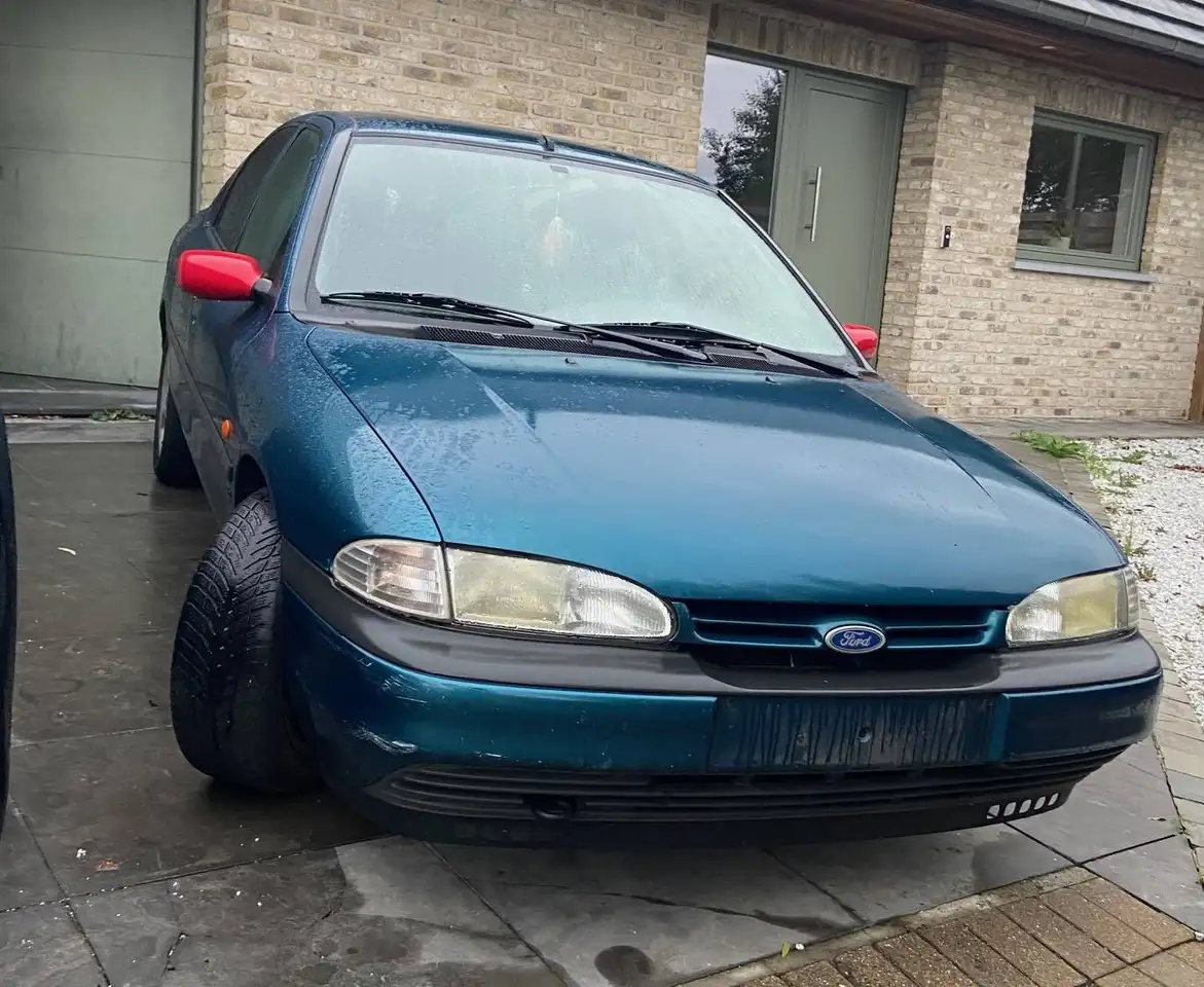 Ford Mondeo 1.8i GLX, foto 3