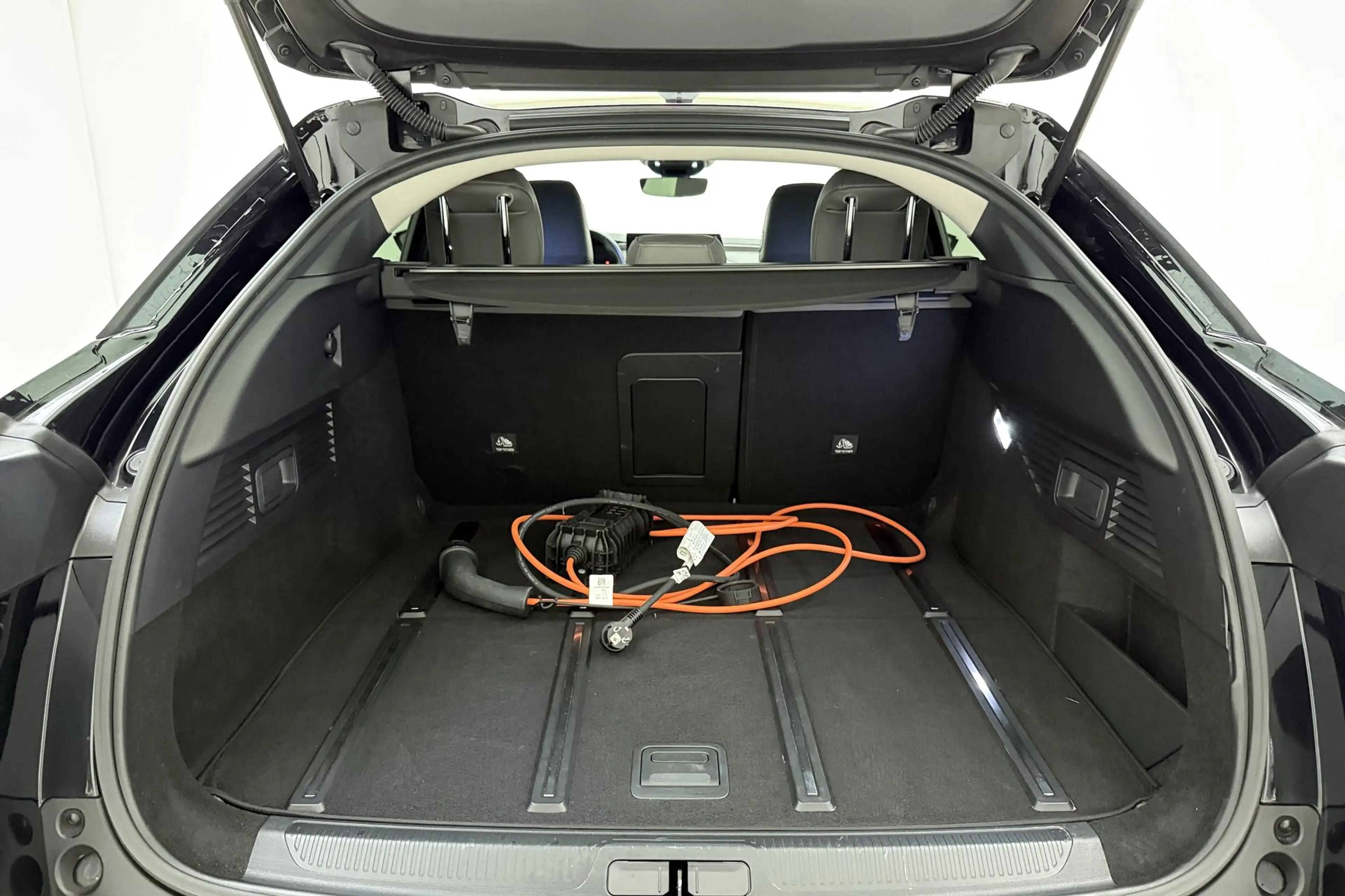 Citroen C5 X 1.6 Plug-in Hybrid 225 Shine | Lederenbekleding | — photo 3