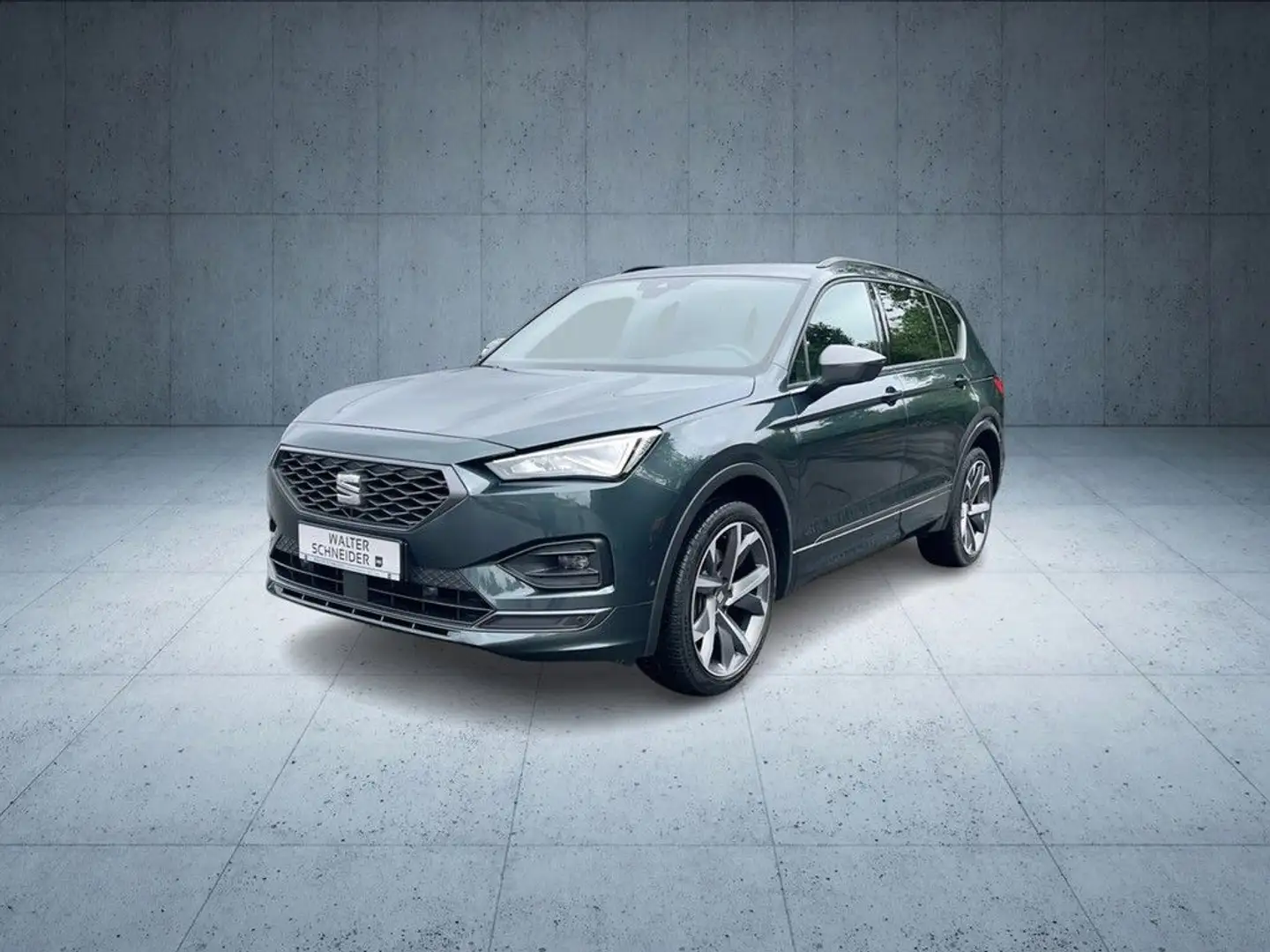 SEAT Tarraco 2.0 TSI DSG FR 4Drive Navi AHK Pano Grau - 2