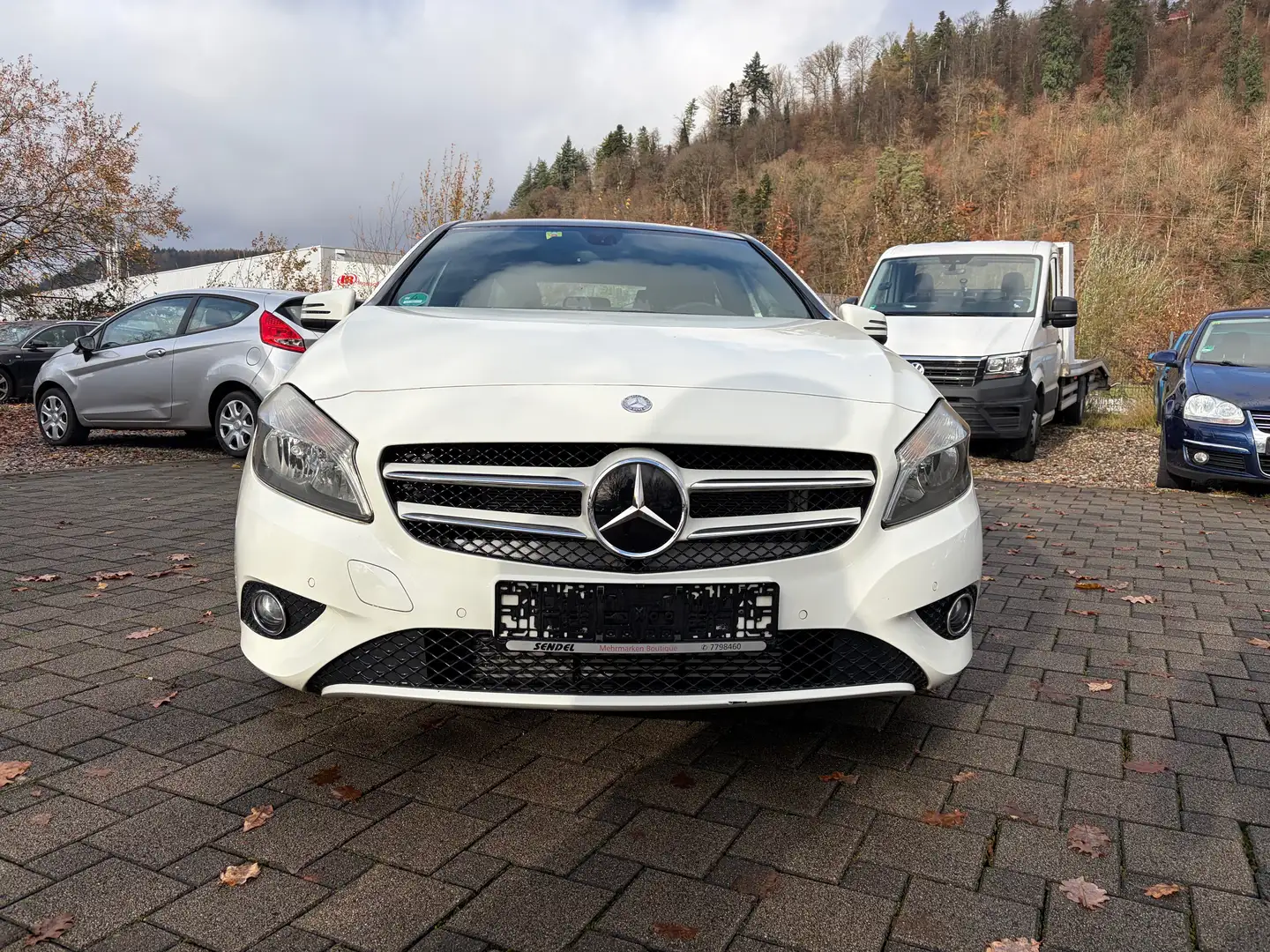 Mercedes-Benz A 200 A 200 BlueEfficiency*HU NEU*Panorama* Weiß - 2