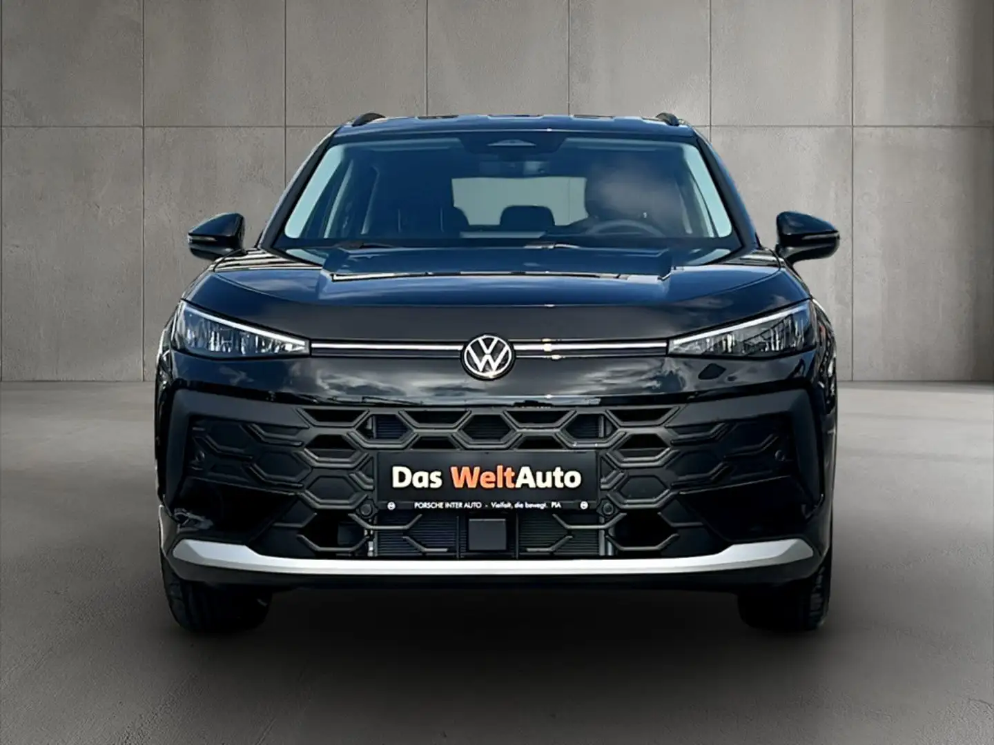 Volkswagen T-Roc 4Me eTSI DSG Schwarz - 2