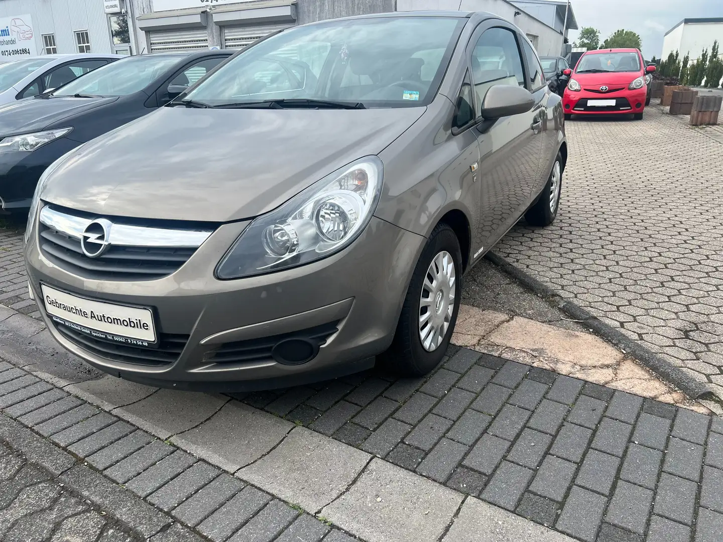 Opel Corsa Edition "111 Jahre"1,2 *2Hand *TÜV10-2025 Beige - 1