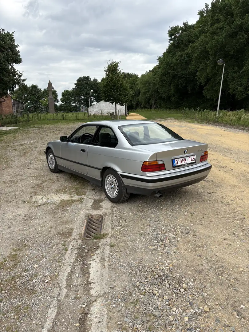BMW 320 320i Argintiu - 2