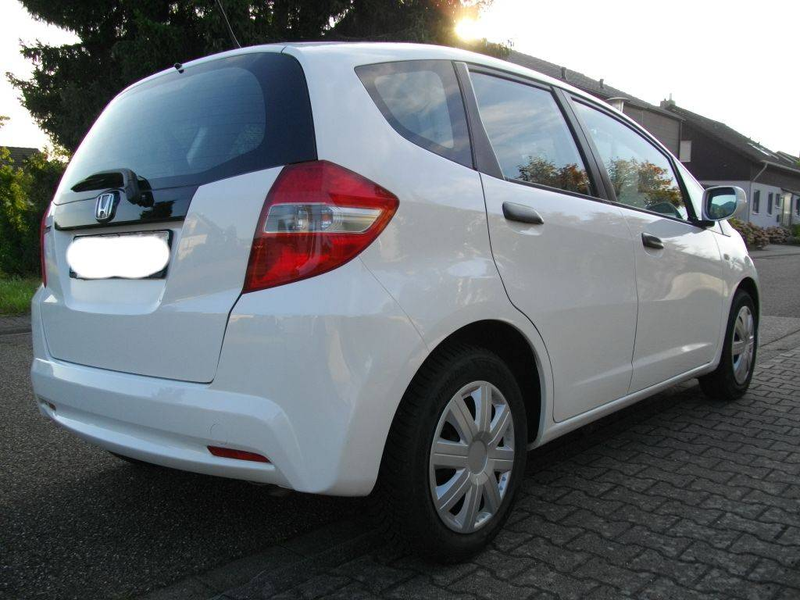 Honda Jazz *nur 39`tkm*Rentnerwagen in sehr bildschönem Zustand* — photo 4