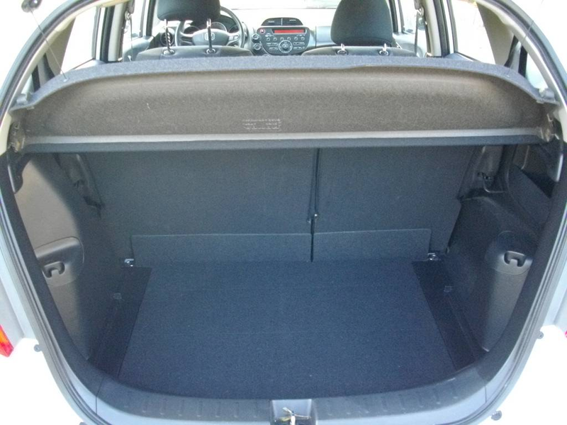 Honda Jazz *nur 39`tkm*Rentnerwagen in sehr bildschönem Zustand* — photo 9