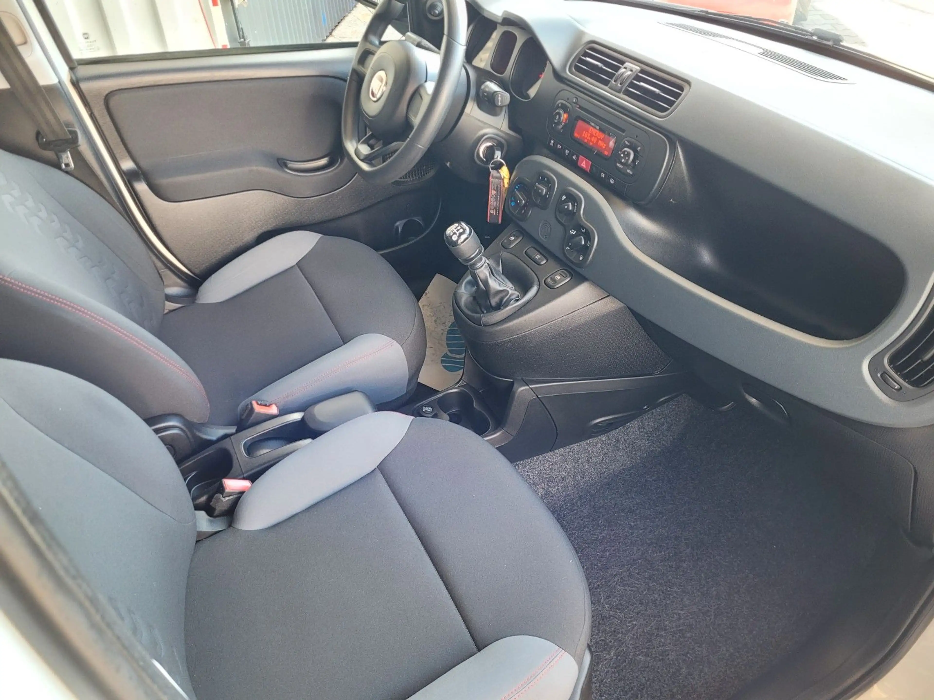Fiat Panda Easy*1.BESITZ*KLIMA*SCHECKHEFT*TOP AUSSTAT — photo 13