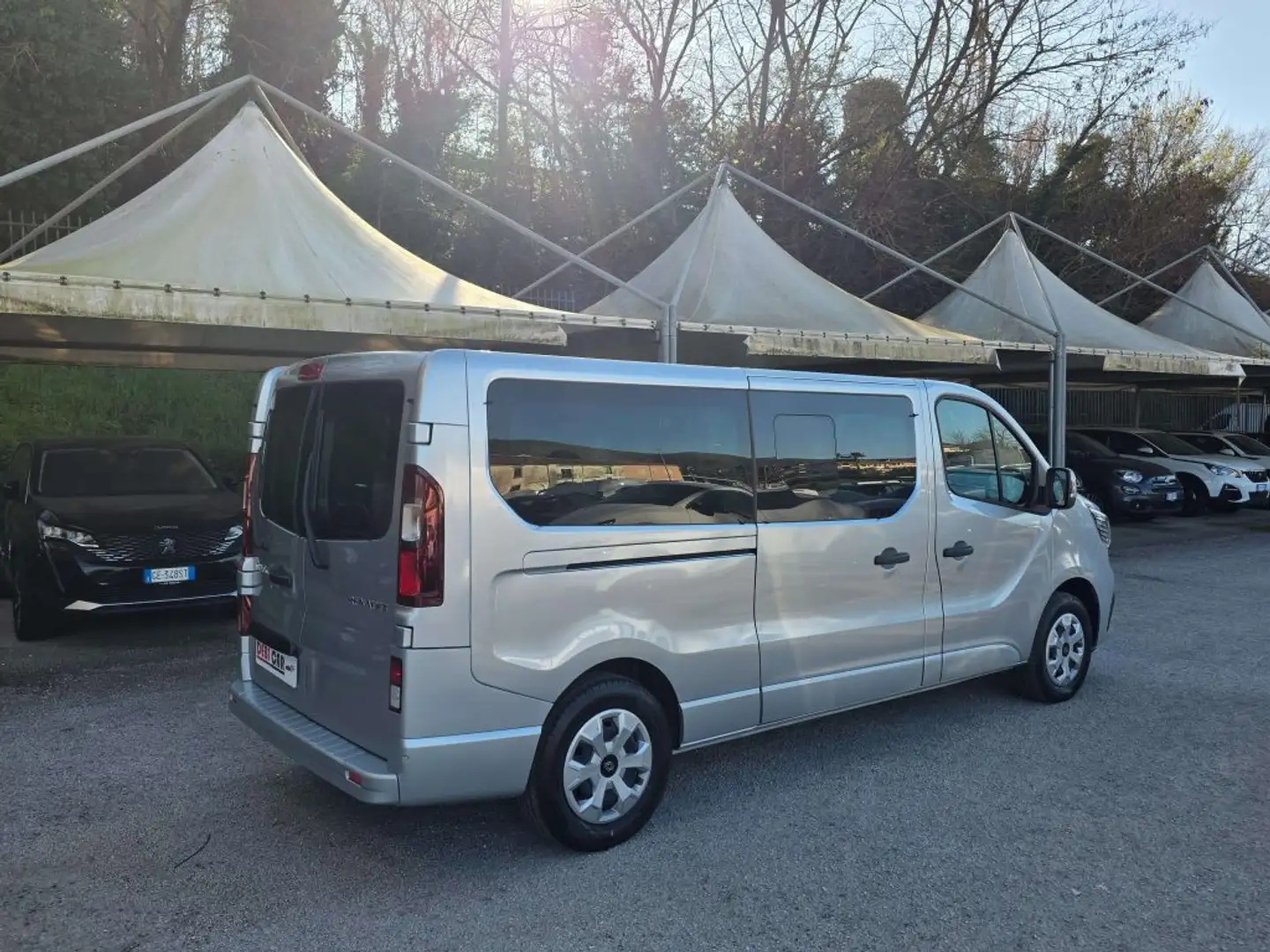 Renault Trafic 9 POSTI L2 EQUILIBRE Grigio - 2