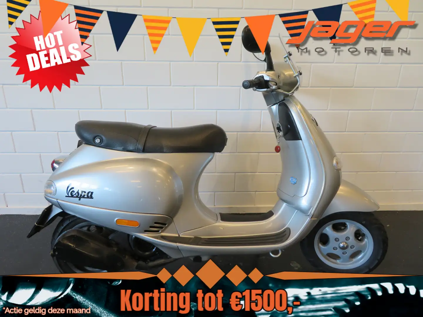 Vespa 150 PIAGGIO M19 MOOIE SCOOTER Zilver - 1