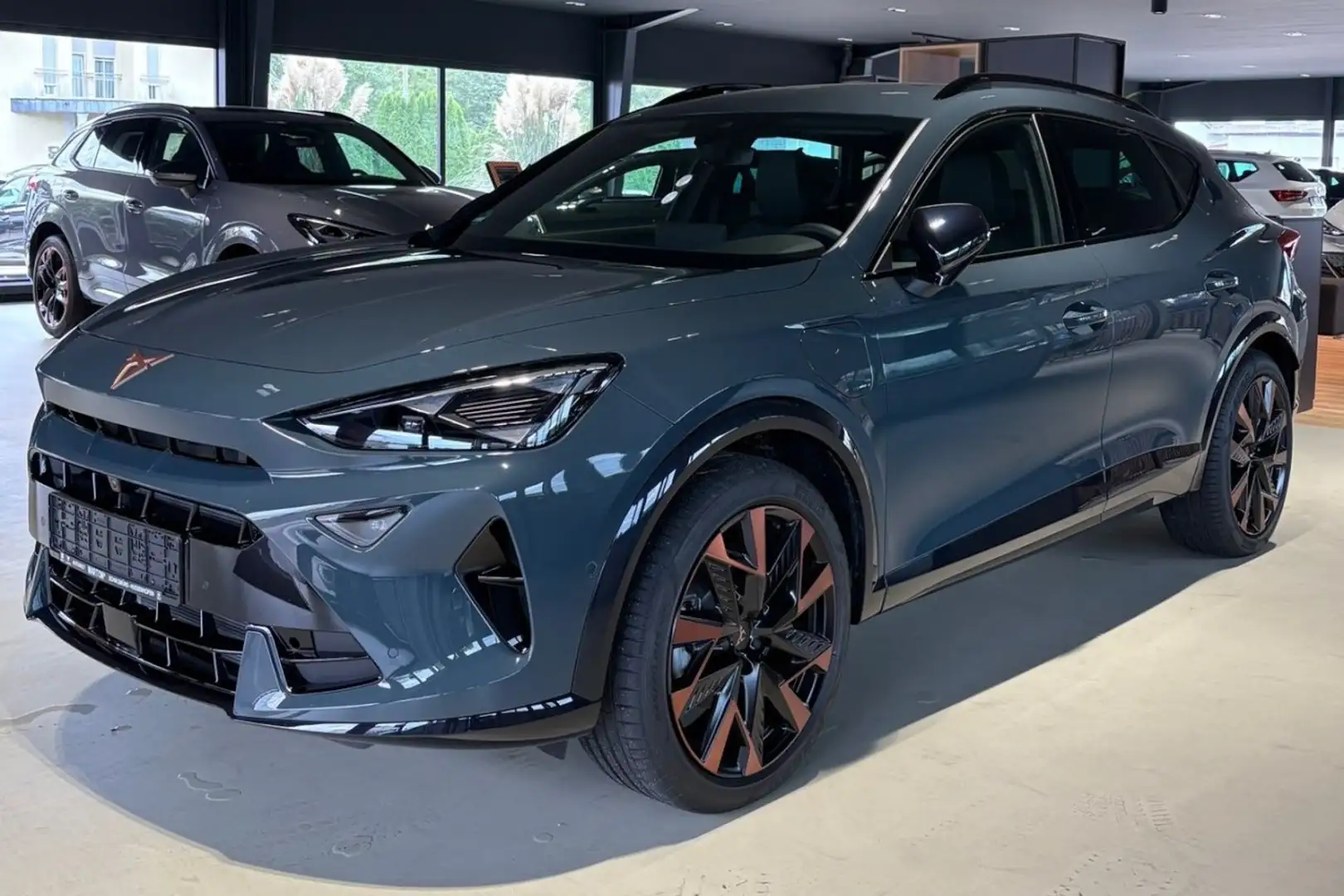 CUPRA Formentor e-Hybrid Klima Navi Rückfahrkamera Kurvenlicht Blau - 1