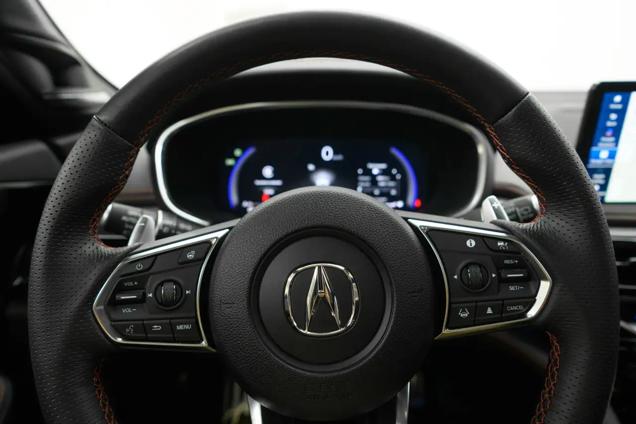 Acura MDX снимка Acura MDX