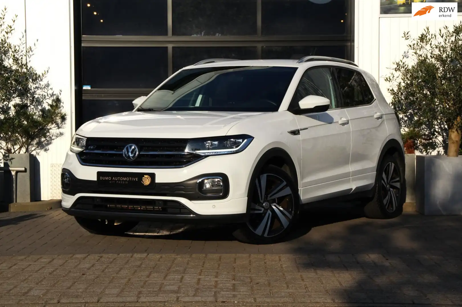 Volkswagen T-Cross 1.0 TSI R-Line - AUTOMAAT - LED - CAMERA - ACC - C Weiß - 1