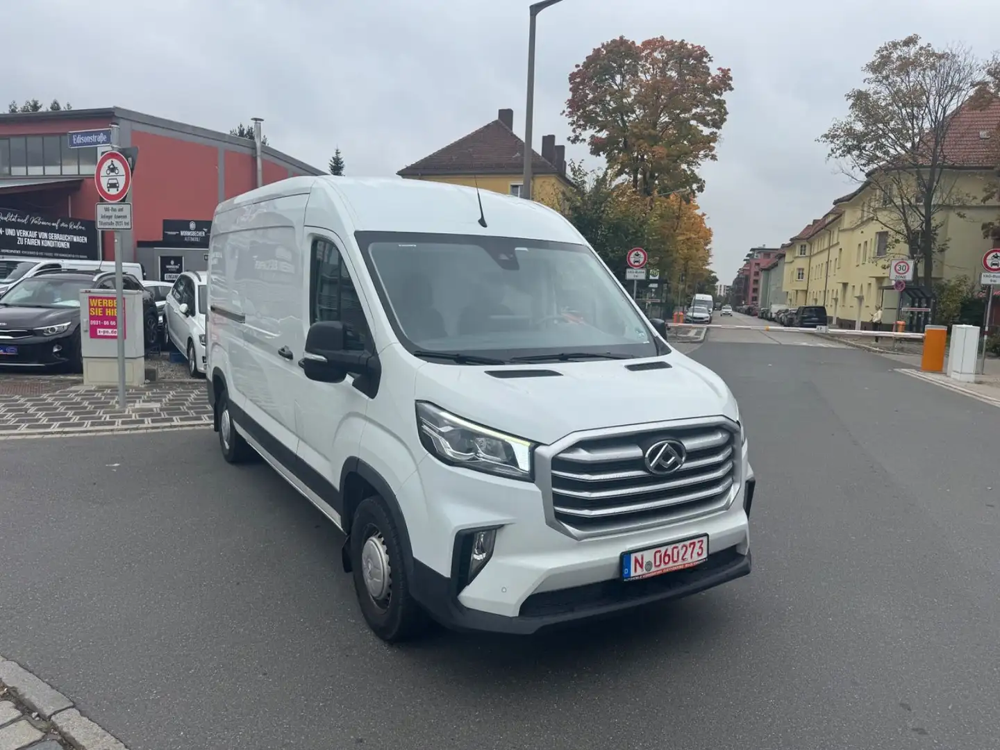 Maxus Deliver 9 Kasten L3H2 Weiß - 1