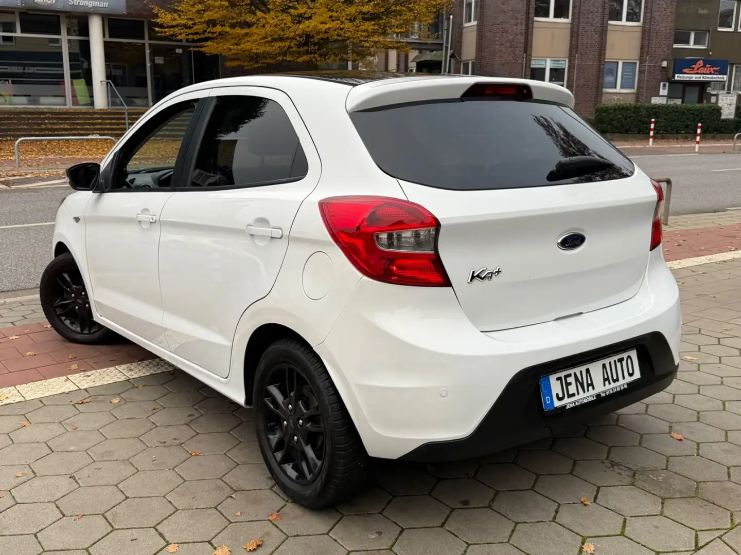 Ford Ka/Ka+ KA+ Black / White Klima 2.Hand Alufelgen Wit - 2