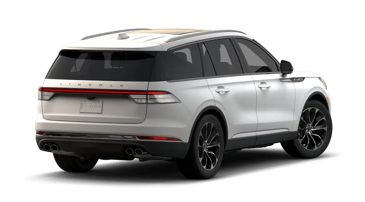 Lincoln Aviator снимка Lincoln Aviator