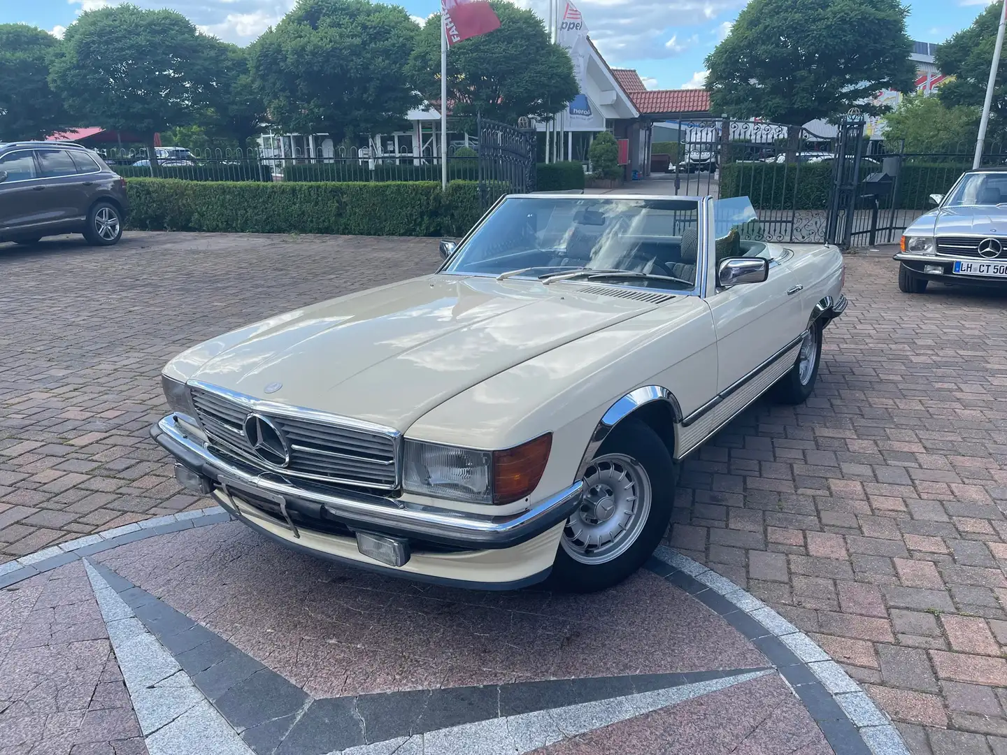 Mercedes-Benz SL 450 R107 Roalster Beżowy - 2