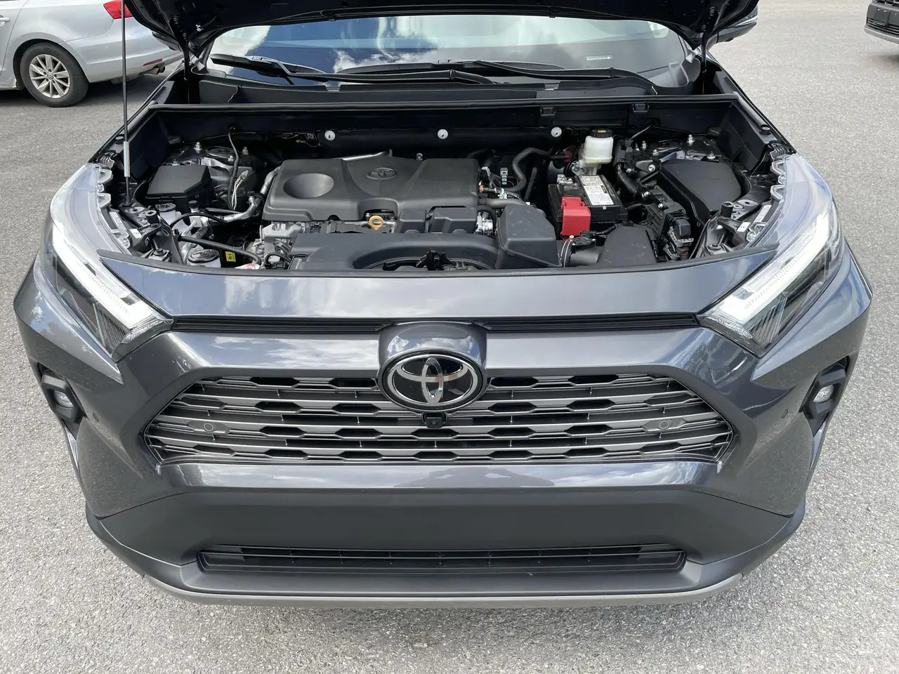 Toyota RAV 4 снимка Toyota RAV 4