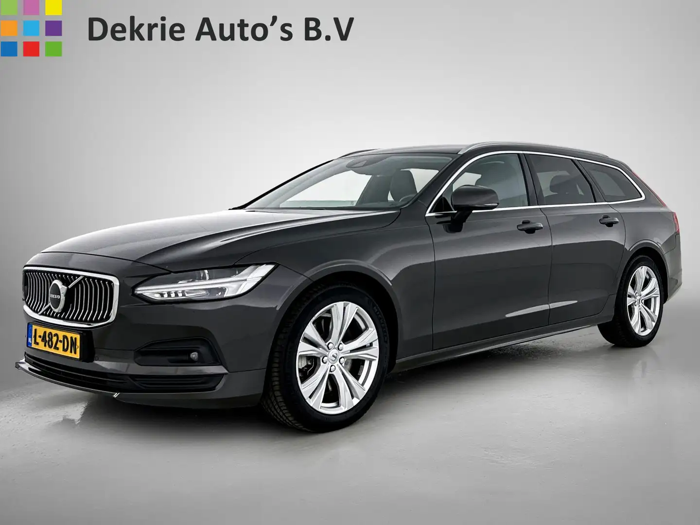 Volvo V90 2.0 B4 198PK Mild Hybrid Business pro automaat / A Grijs - 1