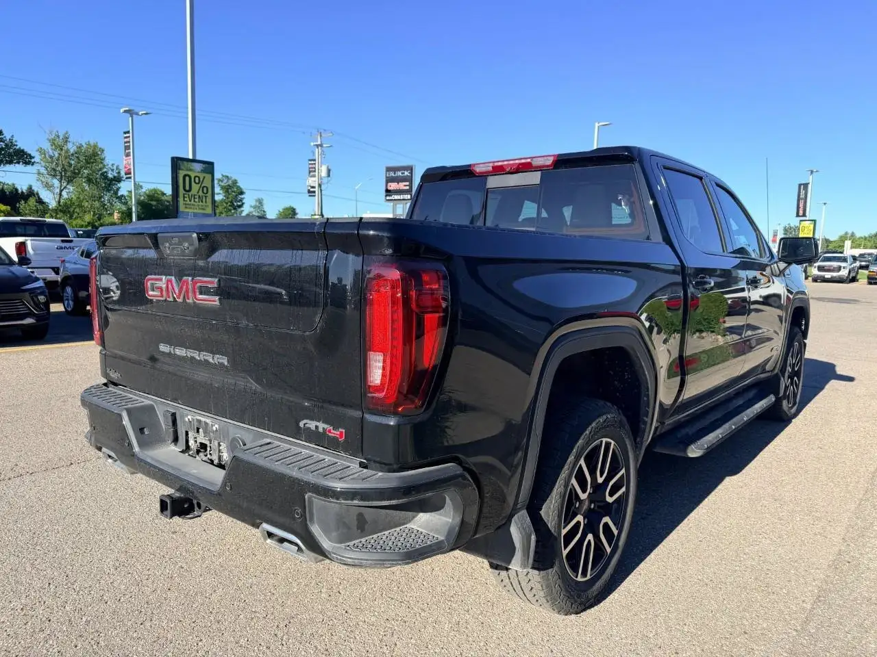 GMC Sierra 1500 fotografie GMC Sierra 1500