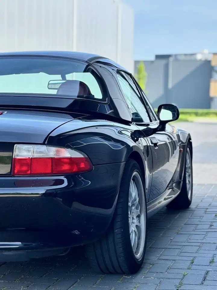 BMW Z3 1.9 Schwarz II, zwart-rood Hardtop, style 42 velgen. Ceramische coating., foto 10