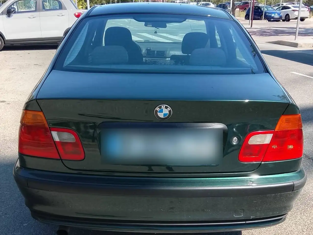 BMW 318i, foto 3
