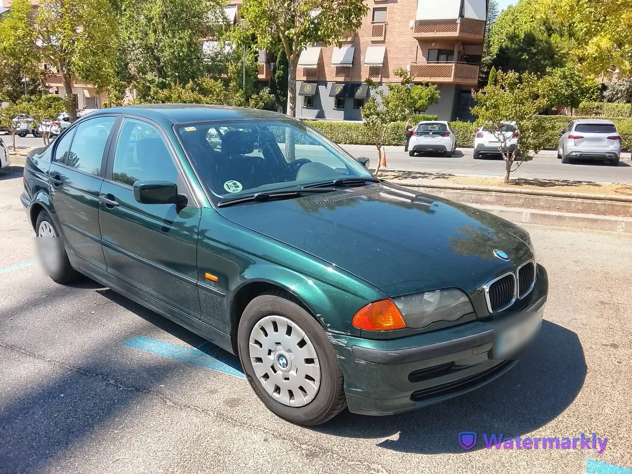 BMW 318i, foto 2