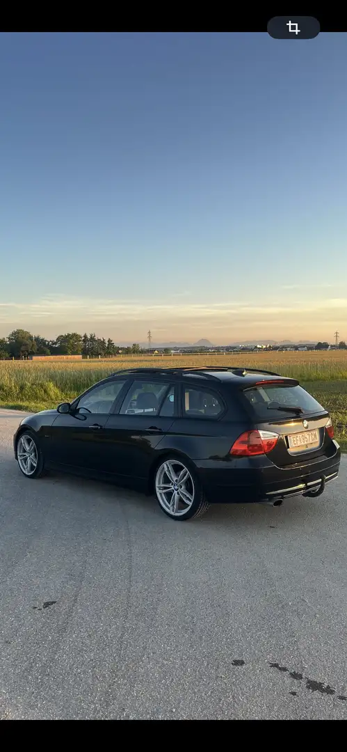 BMW 320 320d Touring Österreich-Paket - 1