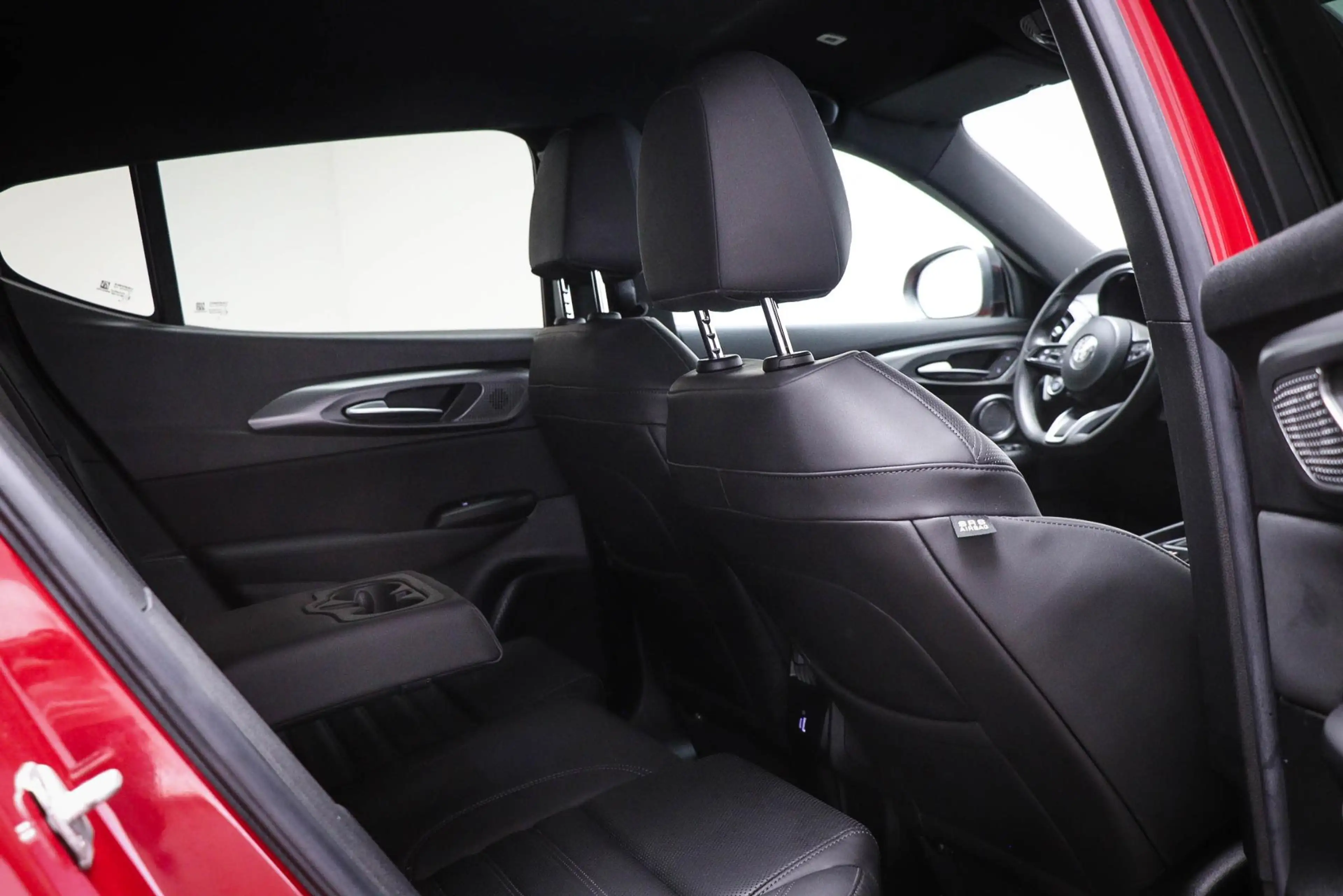 Alfa Romeo Tonale 1.5T Hybrid Edizione Speciale | LEDER / WINTER- PA — photo 13