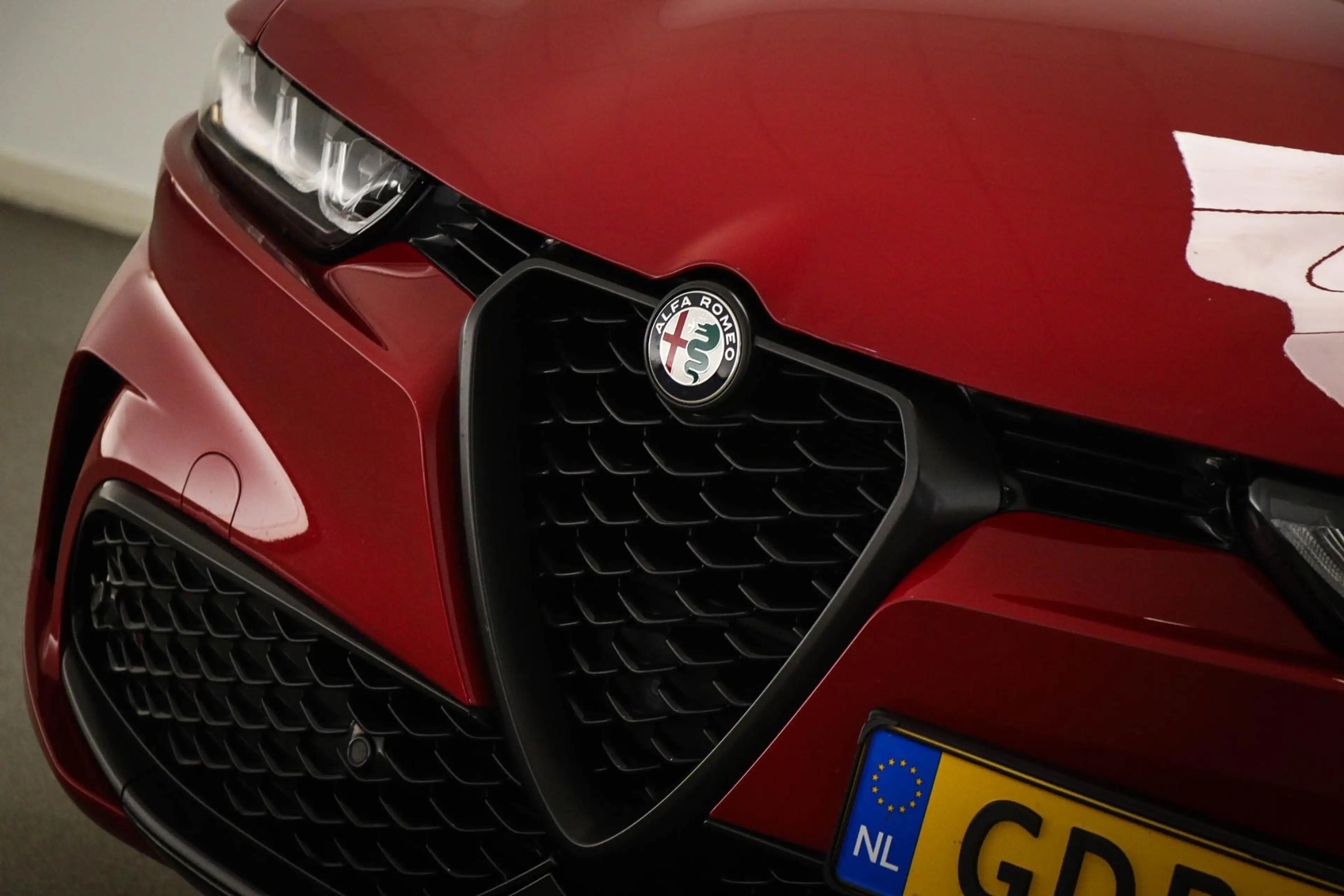Alfa Romeo Tonale 1.5T Hybrid Edizione Speciale | LEDER / WINTER- PA — photo 17