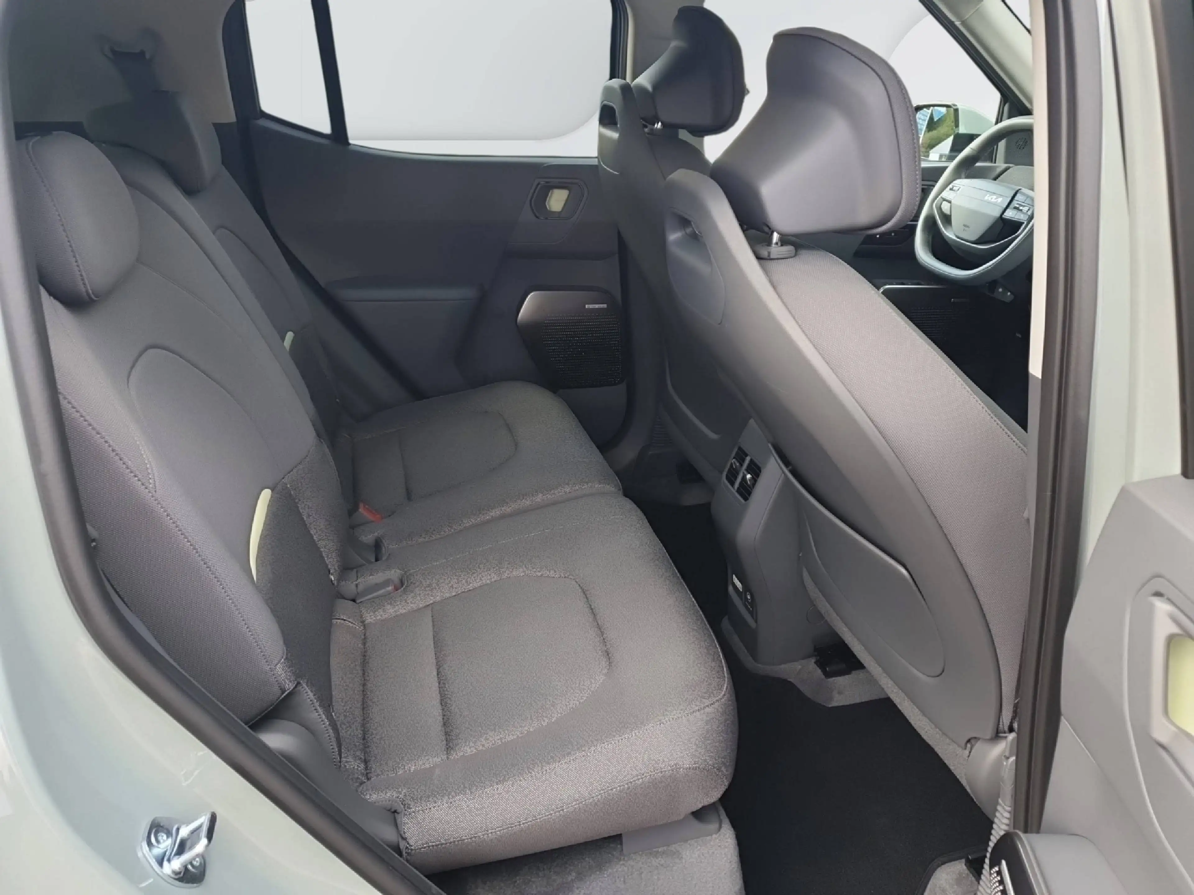 Kia EV2 EV2 42,2-kWh Earth — photo 7