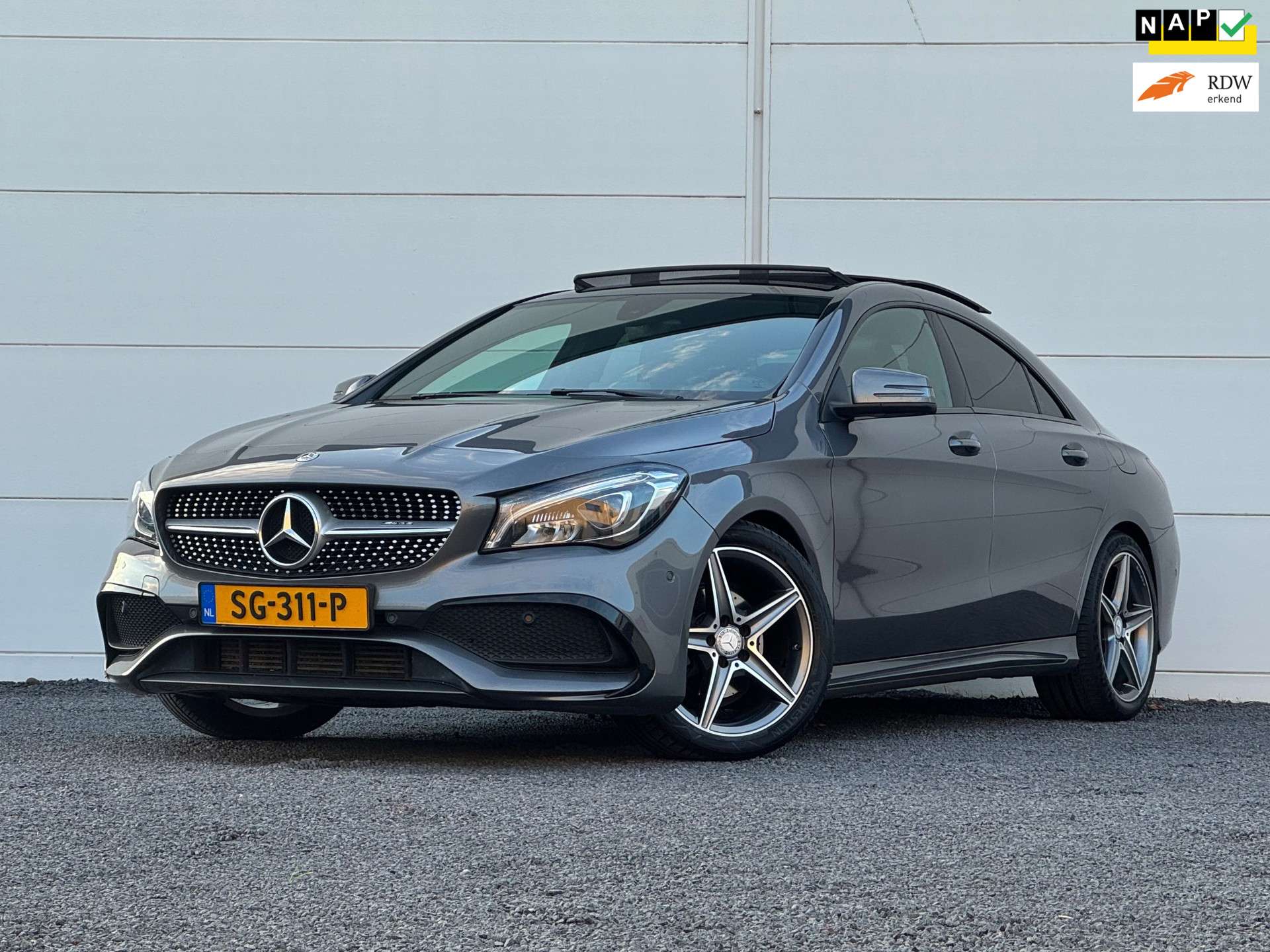 Mercedes-Benz CLA 200