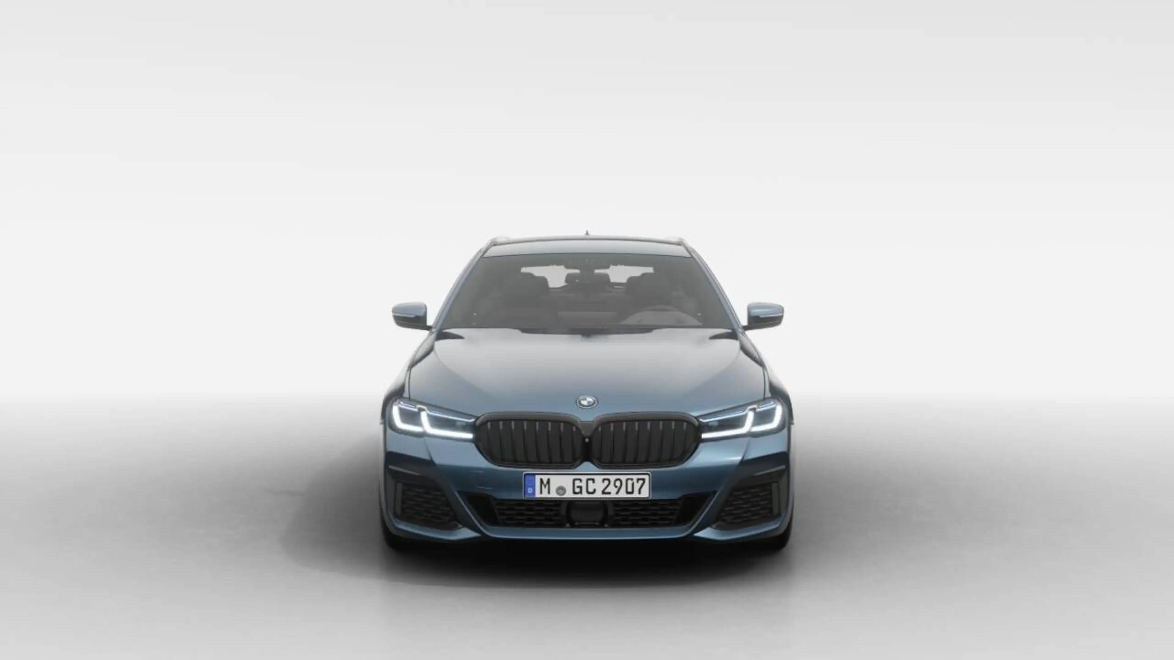 BMW 540 d xDrive Touring M-Sport Laser ACC AHK HUD 360 — photo 4