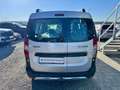 Dacia Dokker STEPWAY 1.5 DIESEL Silber - thumbnail 4