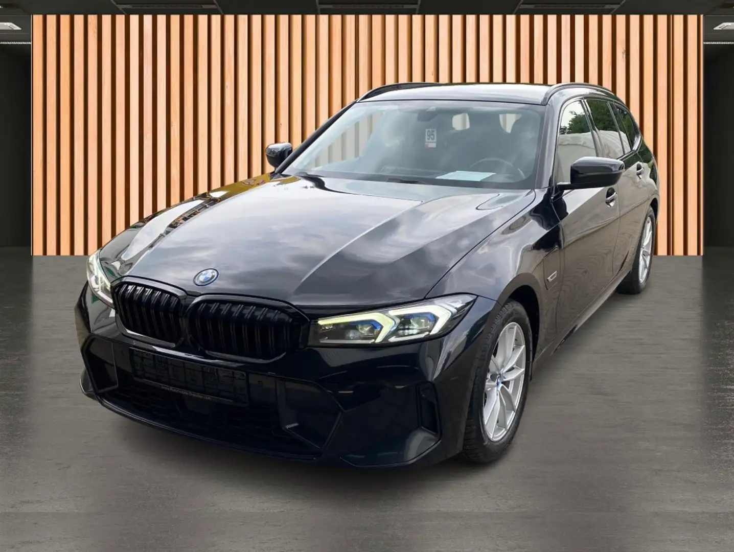BMW 330 e M Sport Pro*KeyGo*Navi*neuesModel* Schwarz - 2