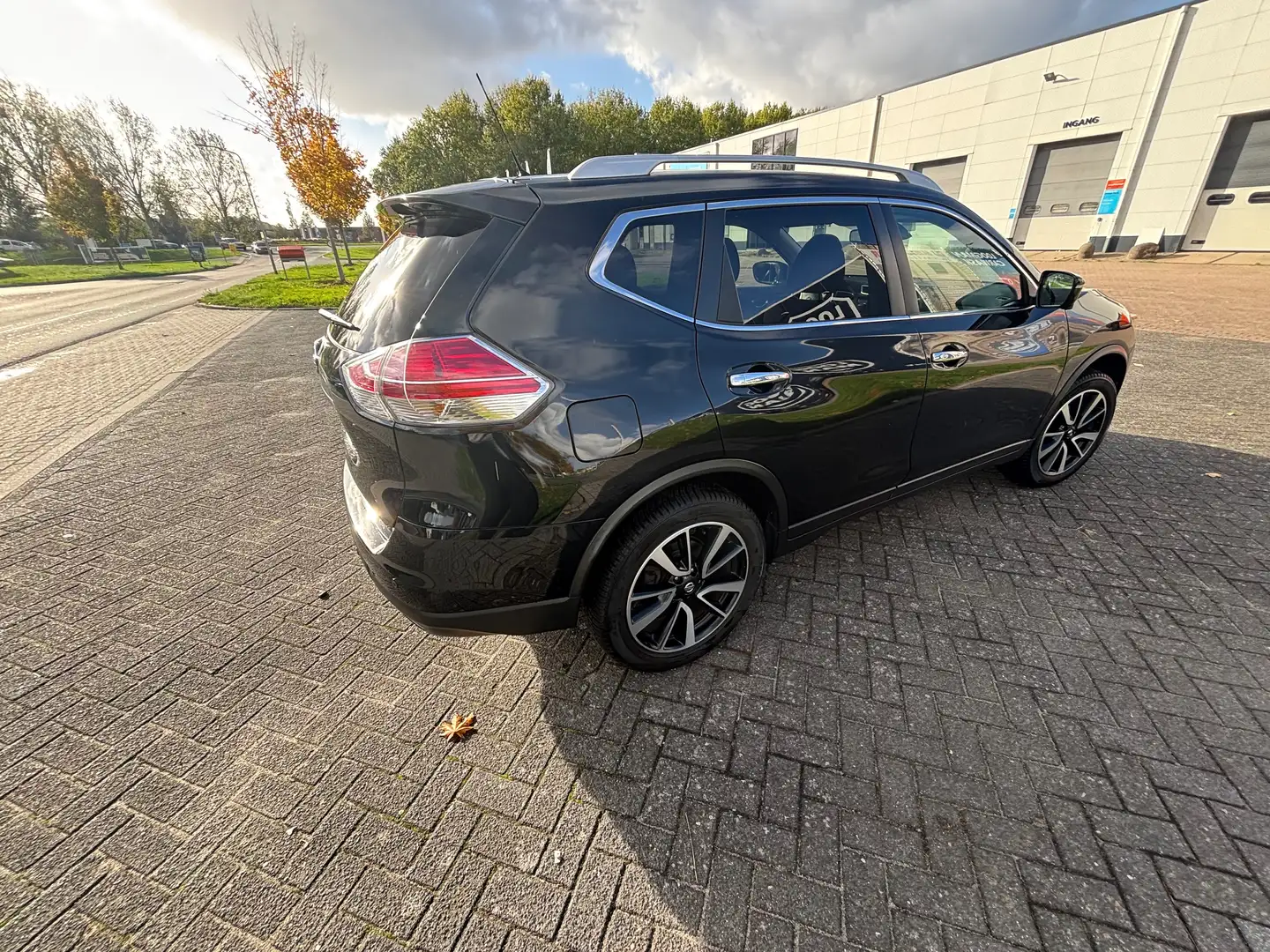Nissan X-Trail X-Trail 1.6 DIG-T Acenta Zwart - 2