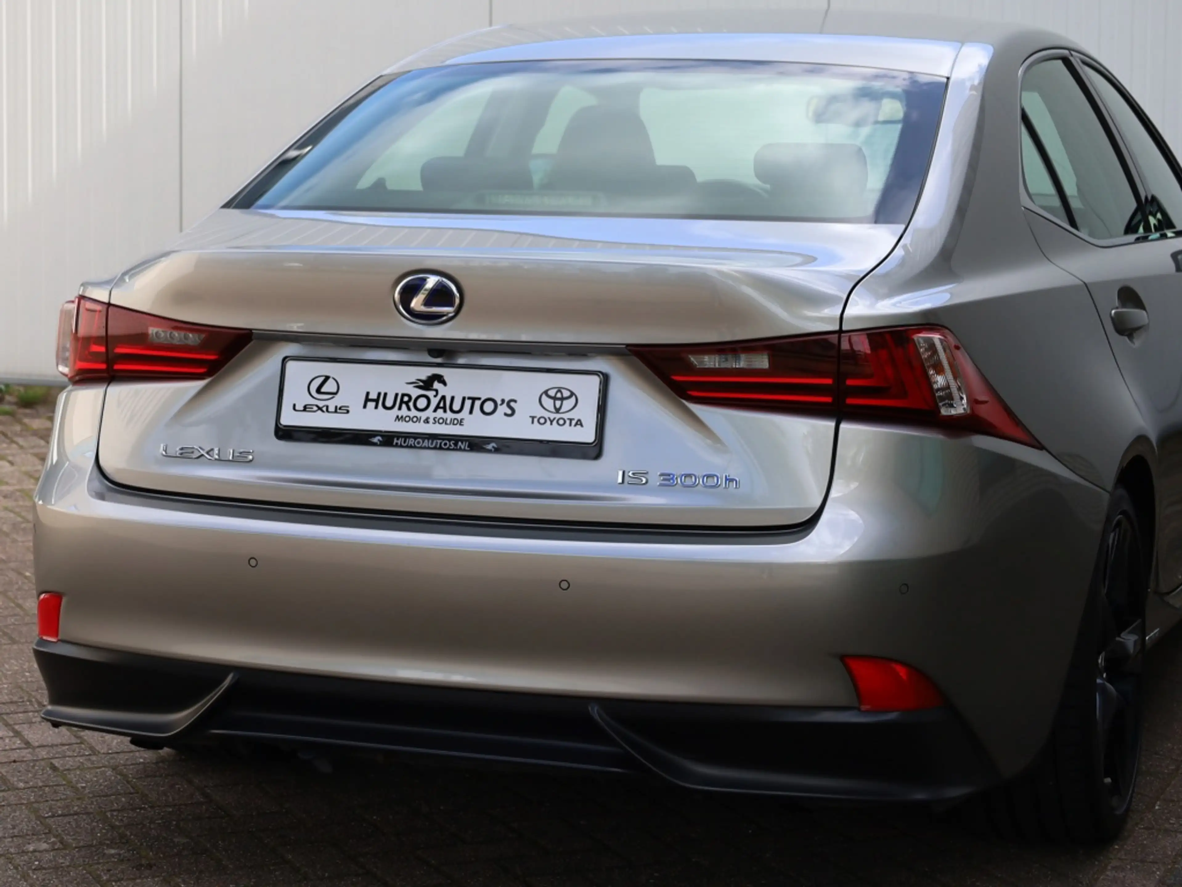 Lexus IS 300 300h Sport Edition | Keyless | Parkeersensoren | S — photo 12