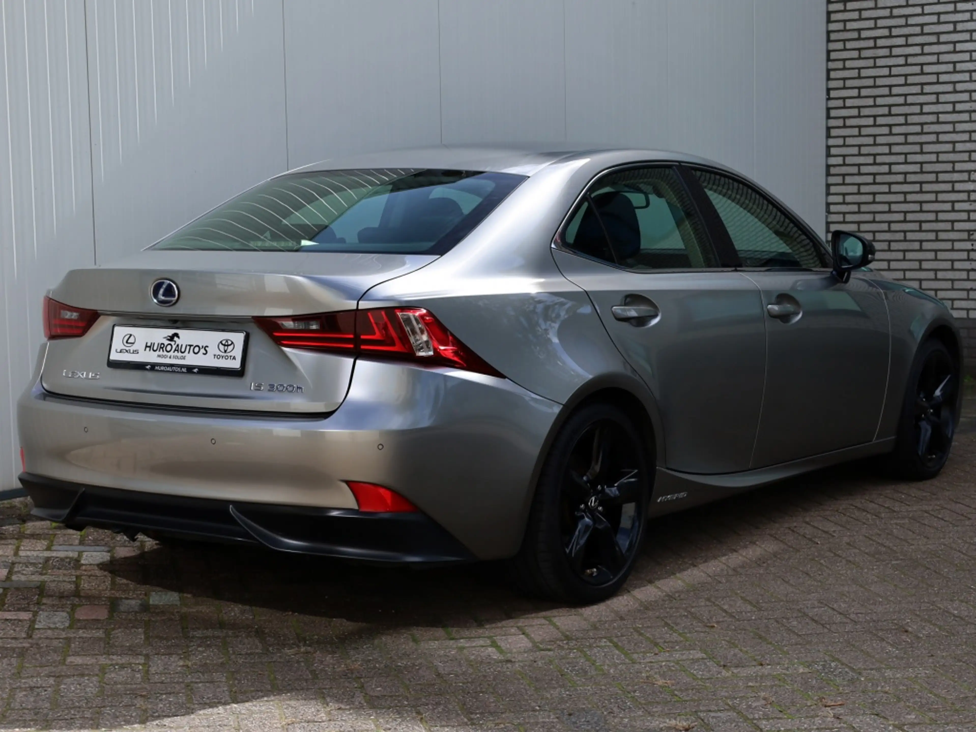 Lexus IS 300 300h Sport Edition | Keyless | Parkeersensoren | S — photo 11