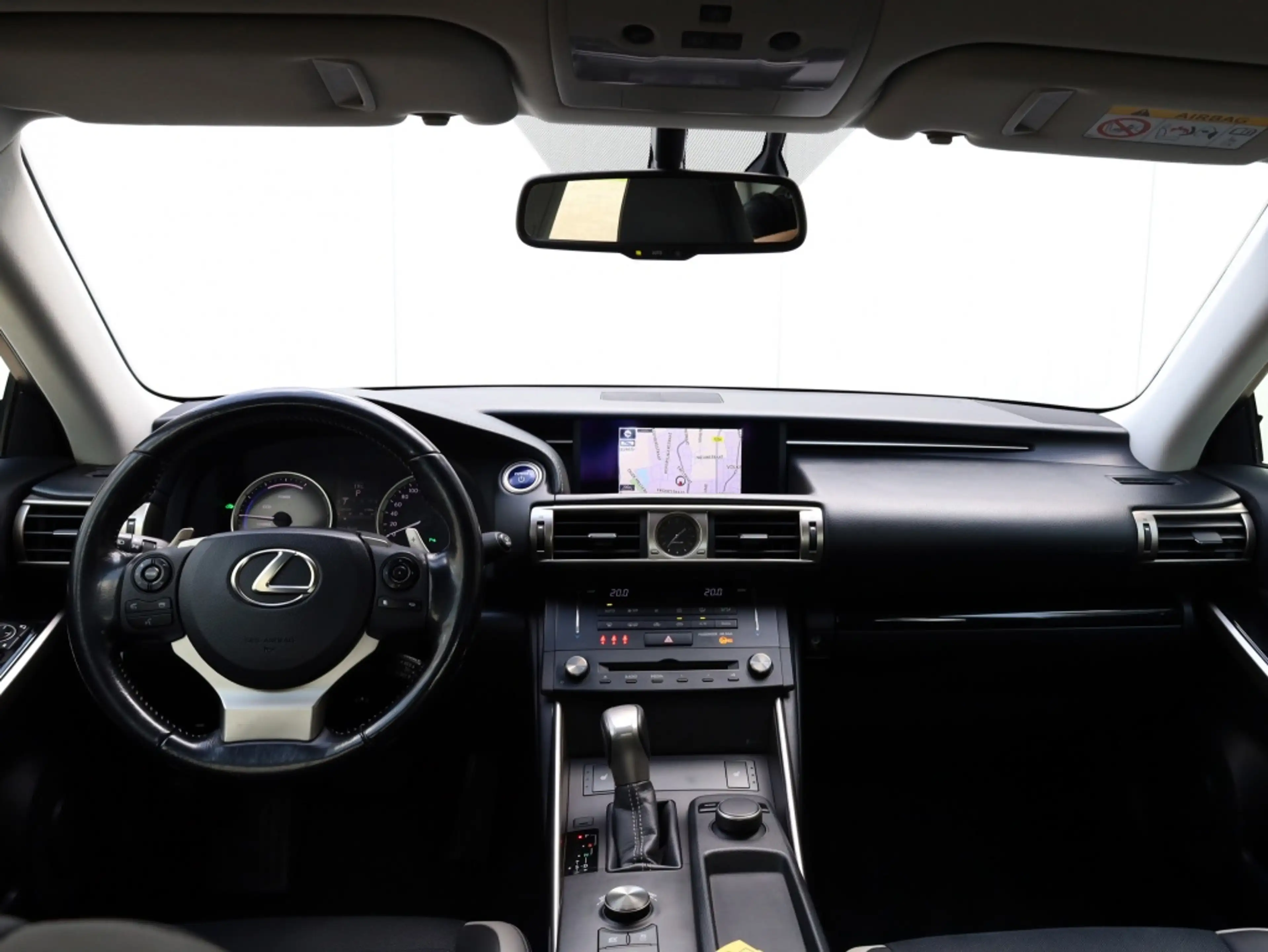 Lexus IS 300 300h Sport Edition | Keyless | Parkeersensoren | S — photo 18