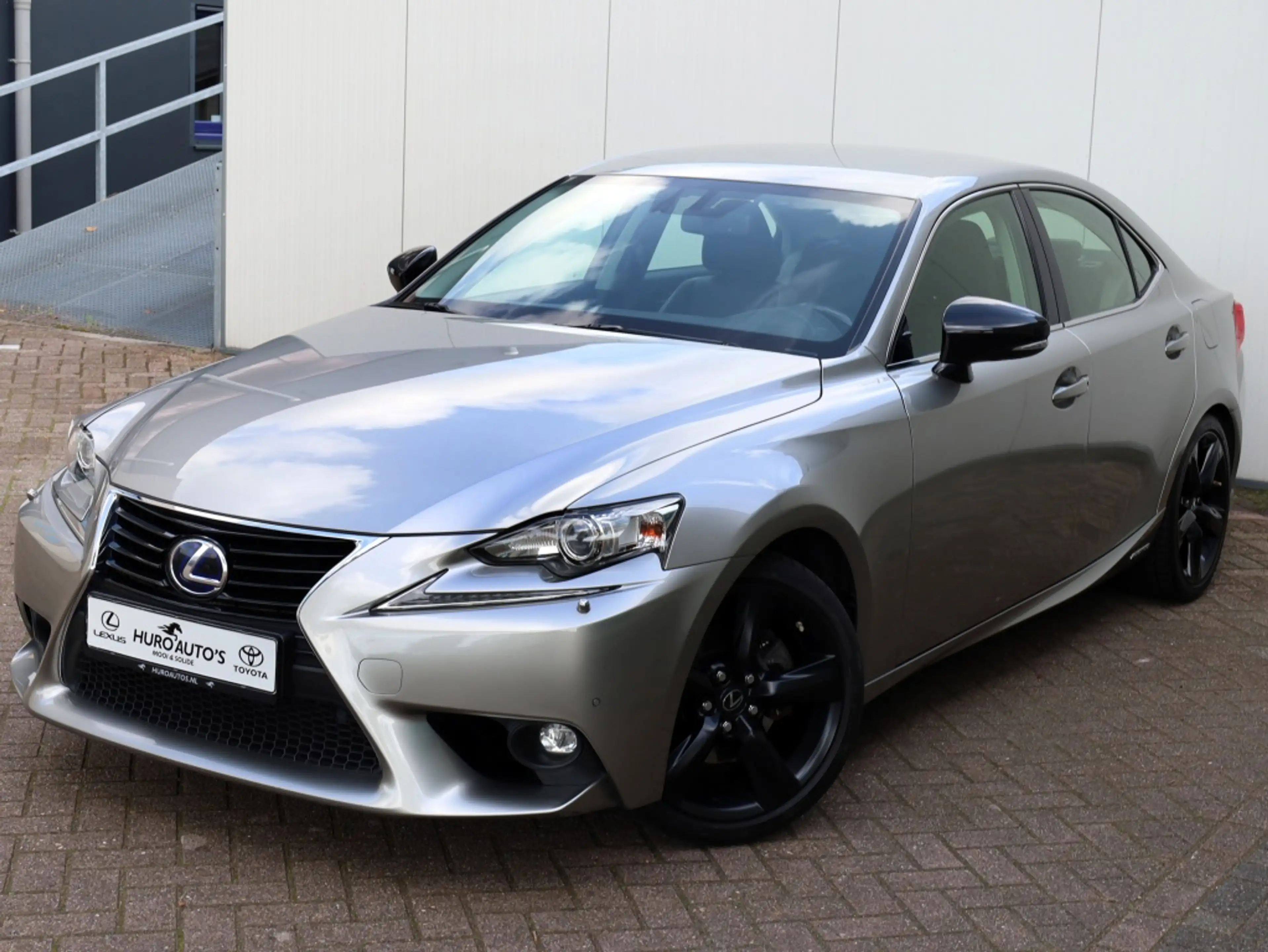 Lexus IS 300 300h Sport Edition | Keyless | Parkeersensoren | S — photo 8