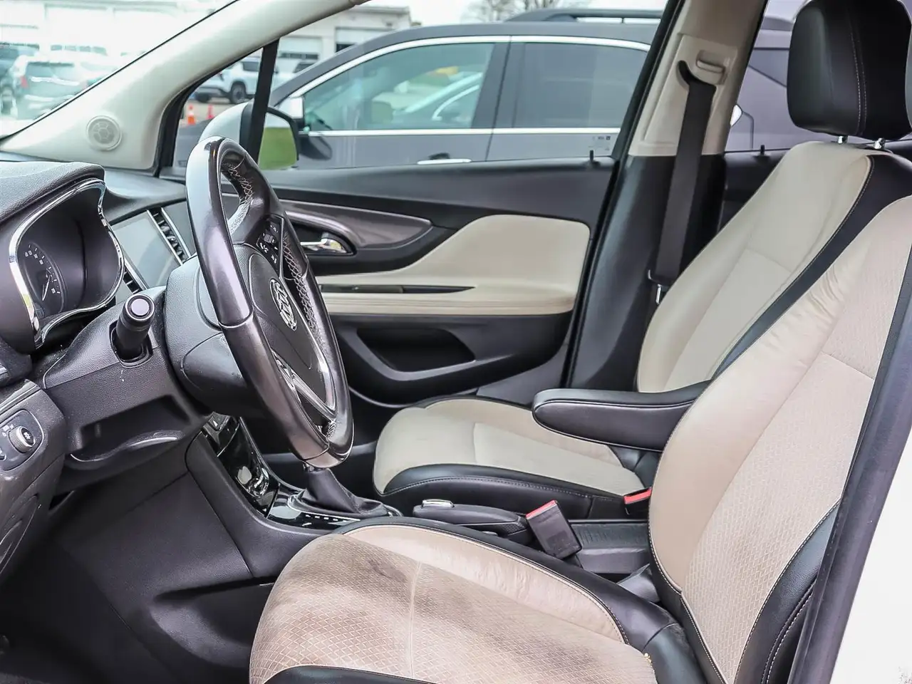 Buick Encore снимка Buick Encore