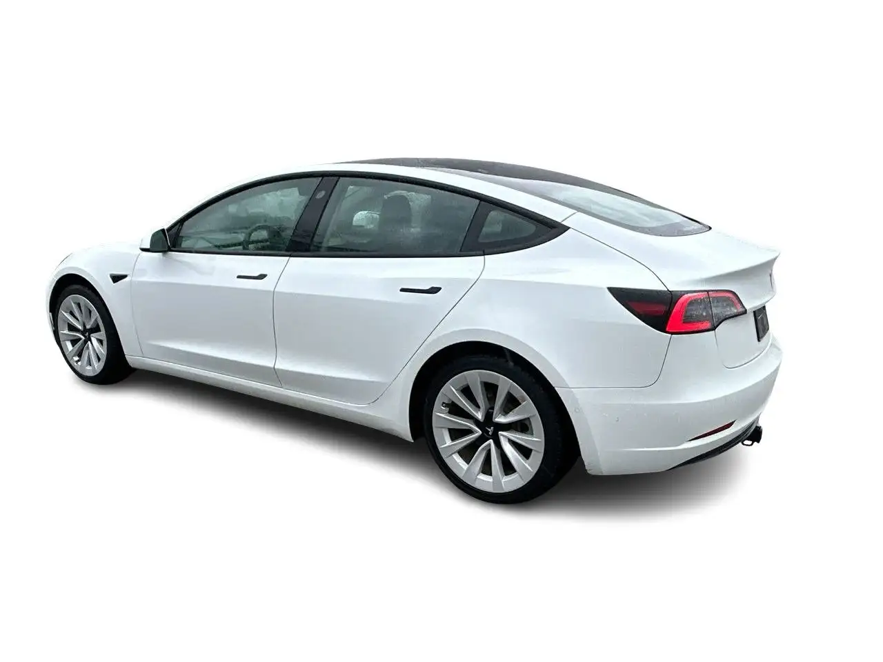 Tesla Model 3 снимка Tesla Model 3